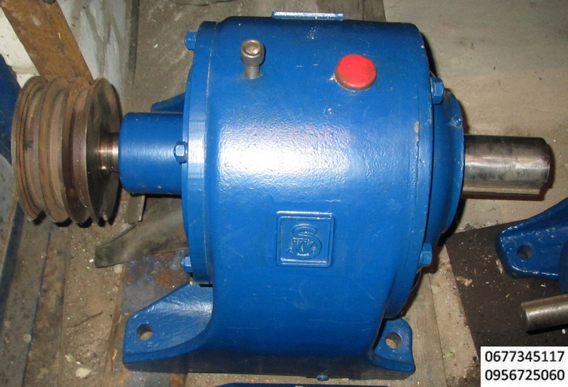 редуктор японский соосно-цилиндрический SKK Speed Reducer or Gearmotor AFC ,AFT 75 , AF65, редукция 1-30, 1-7,1-10 11квт на лапах 